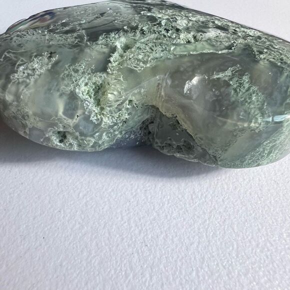Moss Agate Crystal Heart (#6) - Picture 3 of 11